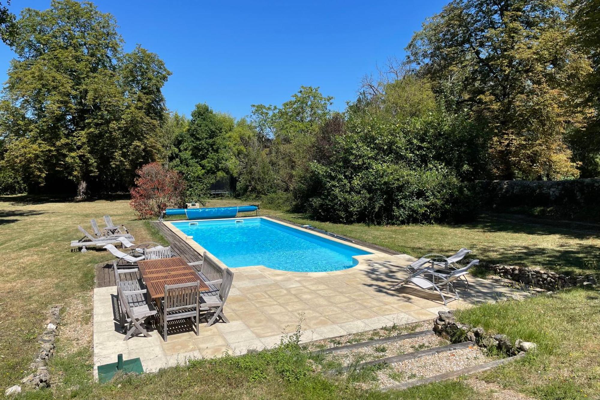 Beautiful 6 Bedroom House With Pool & Large Garden Le Pechereau Luaran gambar